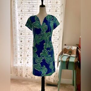 EUC Lilly Pulitzer Layton Blue Crush Shift Dress size L “She’s got Sole” print